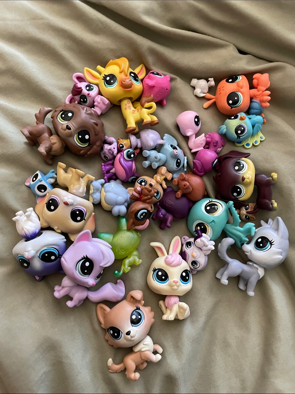 Littlest pet shop toys